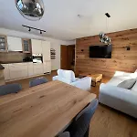 Haus Steinplatte *