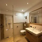 Haus Steinplatte Apartment Waidring
