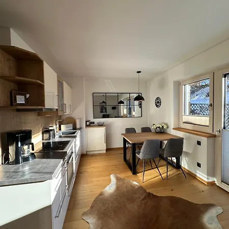 Haus Steinplatte Appartement *