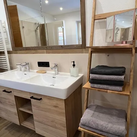 Haus Steinplatte Apartment