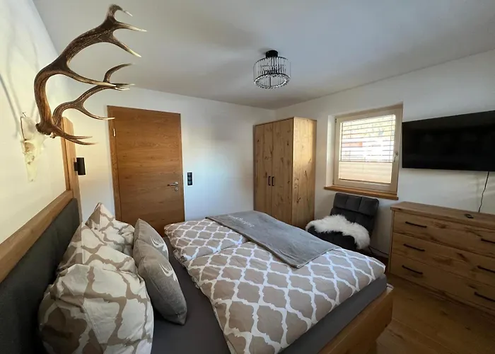 Haus Steinplatte Waidring