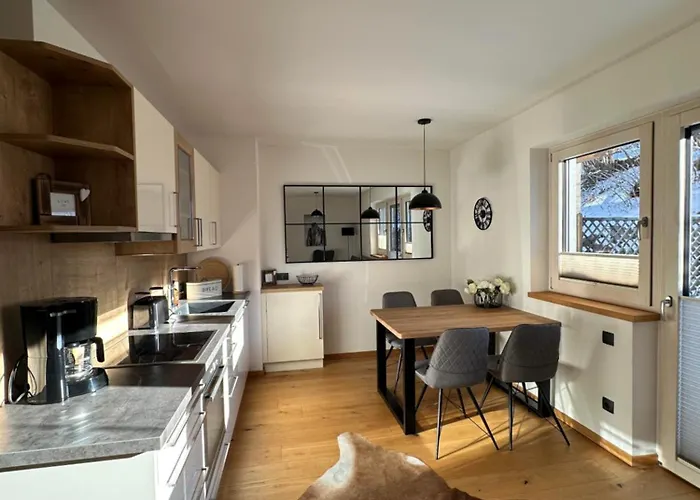 Haus Steinplatte Appartement *